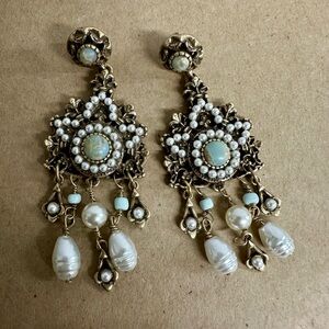 Vintage Gold and Pearl Dangle Earrings Banana Republic